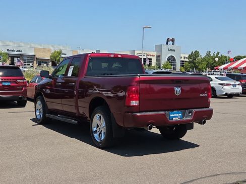 Used 2018 RAM 1500 Express w/ Express Value Package AWD/4WD image 12