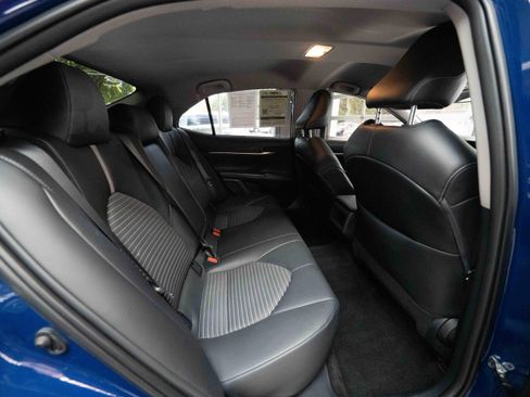 Used 2024 Toyota Camry SE FWD image 24