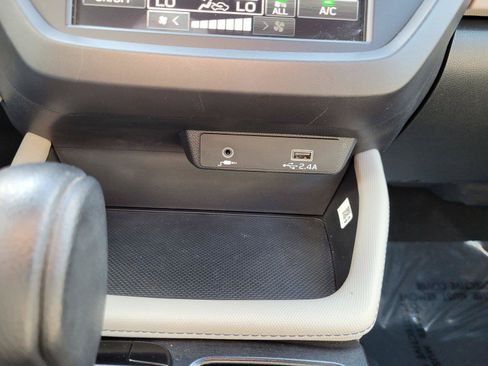 Used 2026 Subaru Forester AWD/4WD image 24