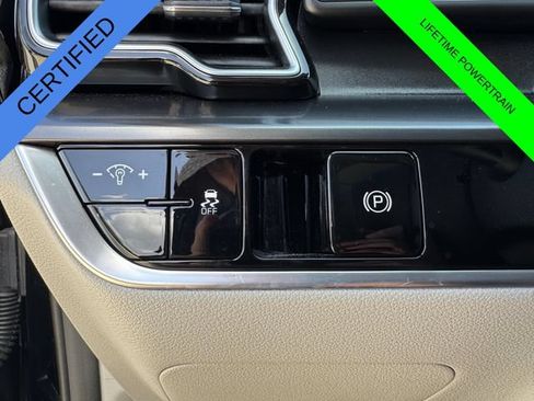 Used 2024 Kia Sportage EX FWD image 35
