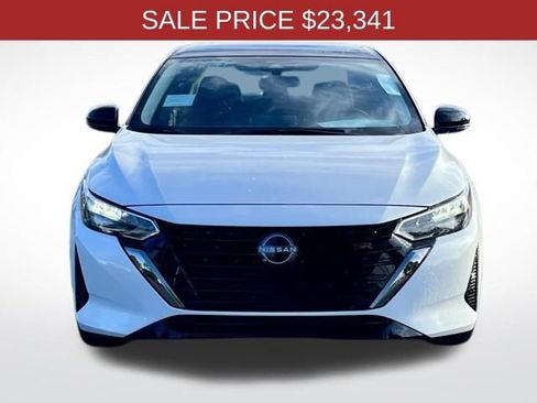 New 2025 Nissan Sentra SR image 4