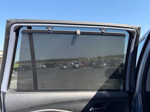 Used 2022 Honda Pilot Special Edition image 17