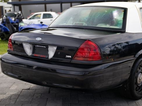 Used 2011 Ford Crown Victoria Police Interceptor RWD image 12