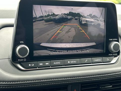 New 2026 Nissan Rogue SV FWD image 32