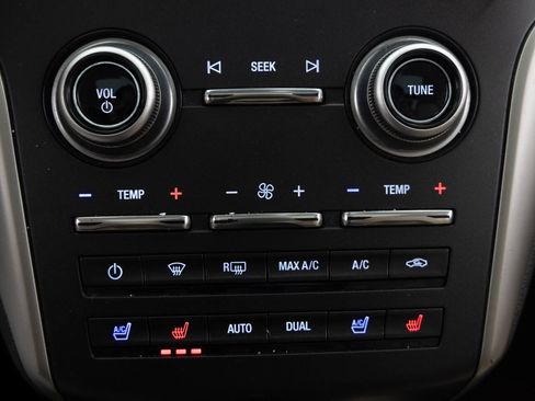 Used 2017 Lincoln MKC Reserve w/ Lincoln MKC Climate Package AWD/4WD image 29