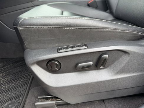 Used 2021 Volkswagen Atlas SEL image 13