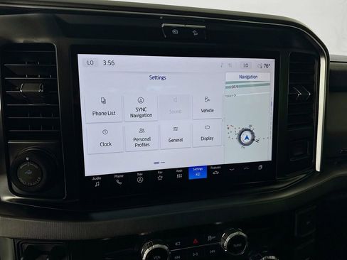 Used 2025 Ford F350 Platinum w/ FX4 Off-Road Package image 20