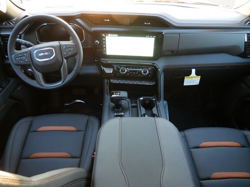 New 2026 GMC Sierra 1500 AT4 w/ AT4 Premium Package image 8