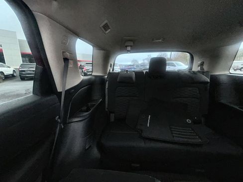 Used 2024 Nissan Pathfinder SV w/ Cargo Package image 28