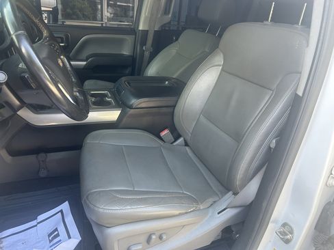 Used 2015 Chevrolet Silverado 2500 LTZ w/ Duramax Plus Package AWD/4WD image 11