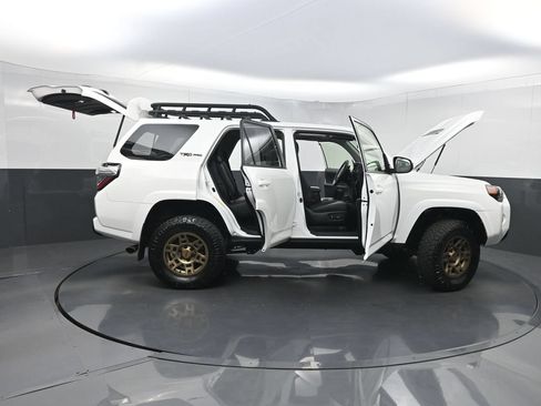 Used 2019 Toyota 4Runner TRD Pro AWD/4WD image 31