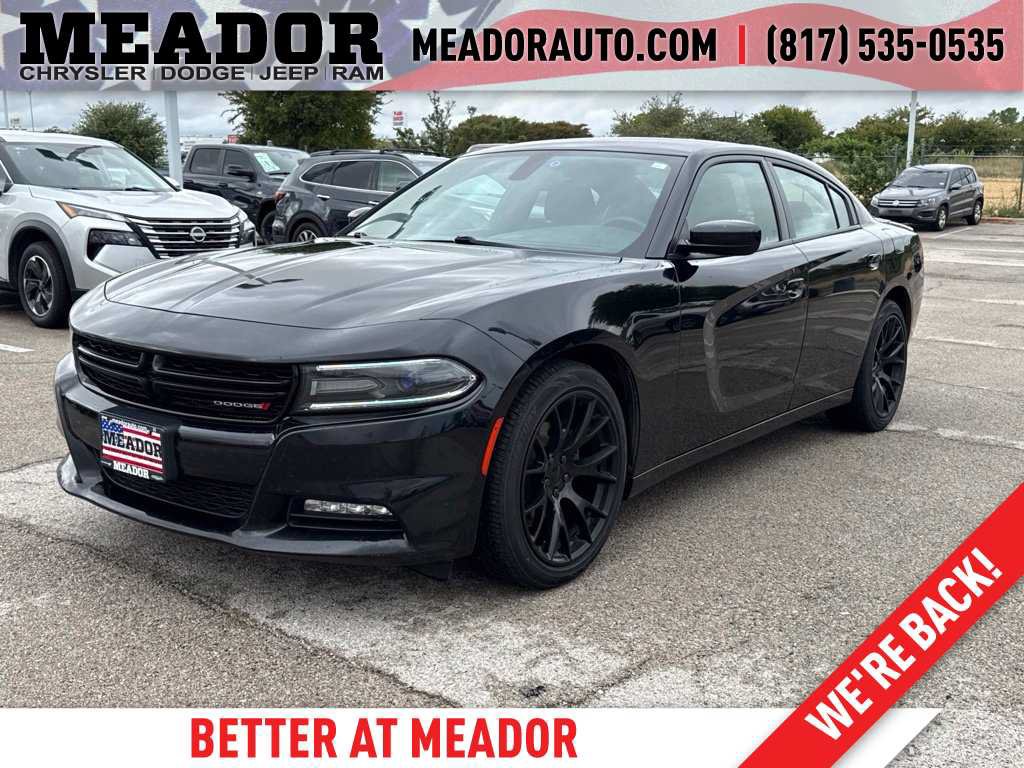 Used 2016 Dodge Charger SXT w/ Rallye Group RWD image 1