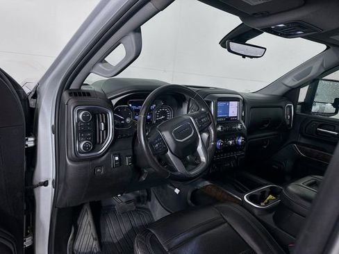 Used 2020 GMC Sierra 2500 Denali w/ Denali Ultimate Package image 9