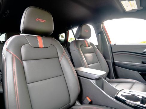 New 2026 Chevrolet Trax RS FWD image 18