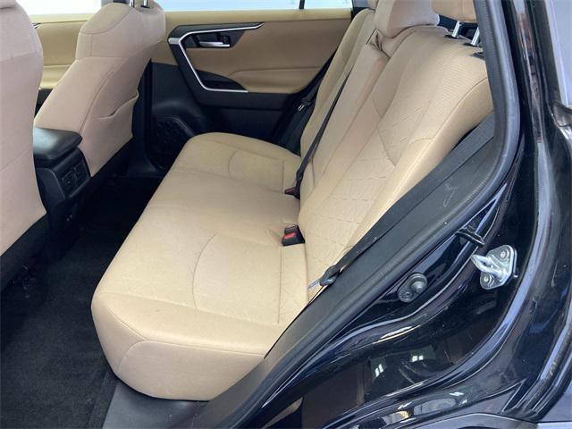 Certified 2021 Toyota RAV4 XLE w/ Convenience Package FWD image 31