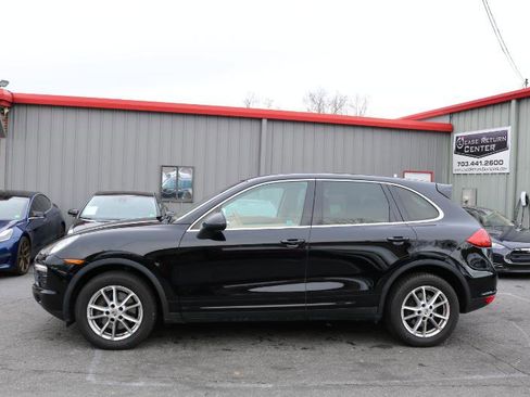 Used 2012 Porsche Cayenne image 10