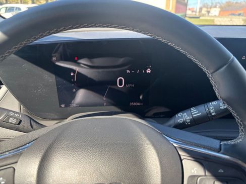 Used 2025 Buick Encore GX Preferred image 38