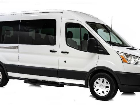 Used 2015 Ford Transit 350 XLT image 1