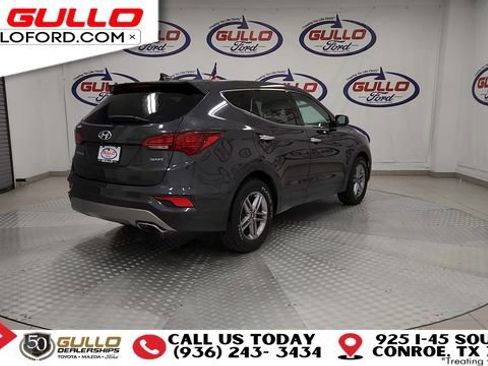 Used 2017 Hyundai Santa Fe Sport image 8