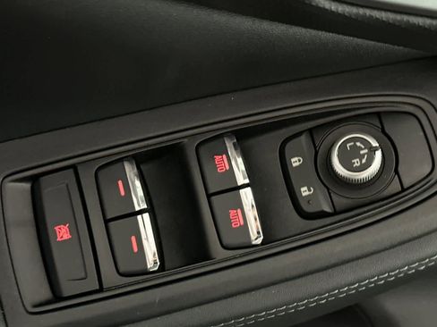 Used 2022 Subaru Forester Touring image 13