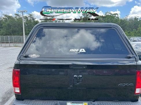 Used 2018 RAM 2500 Big Horn w/ Sport Appearance Group AWD/4WD image 7