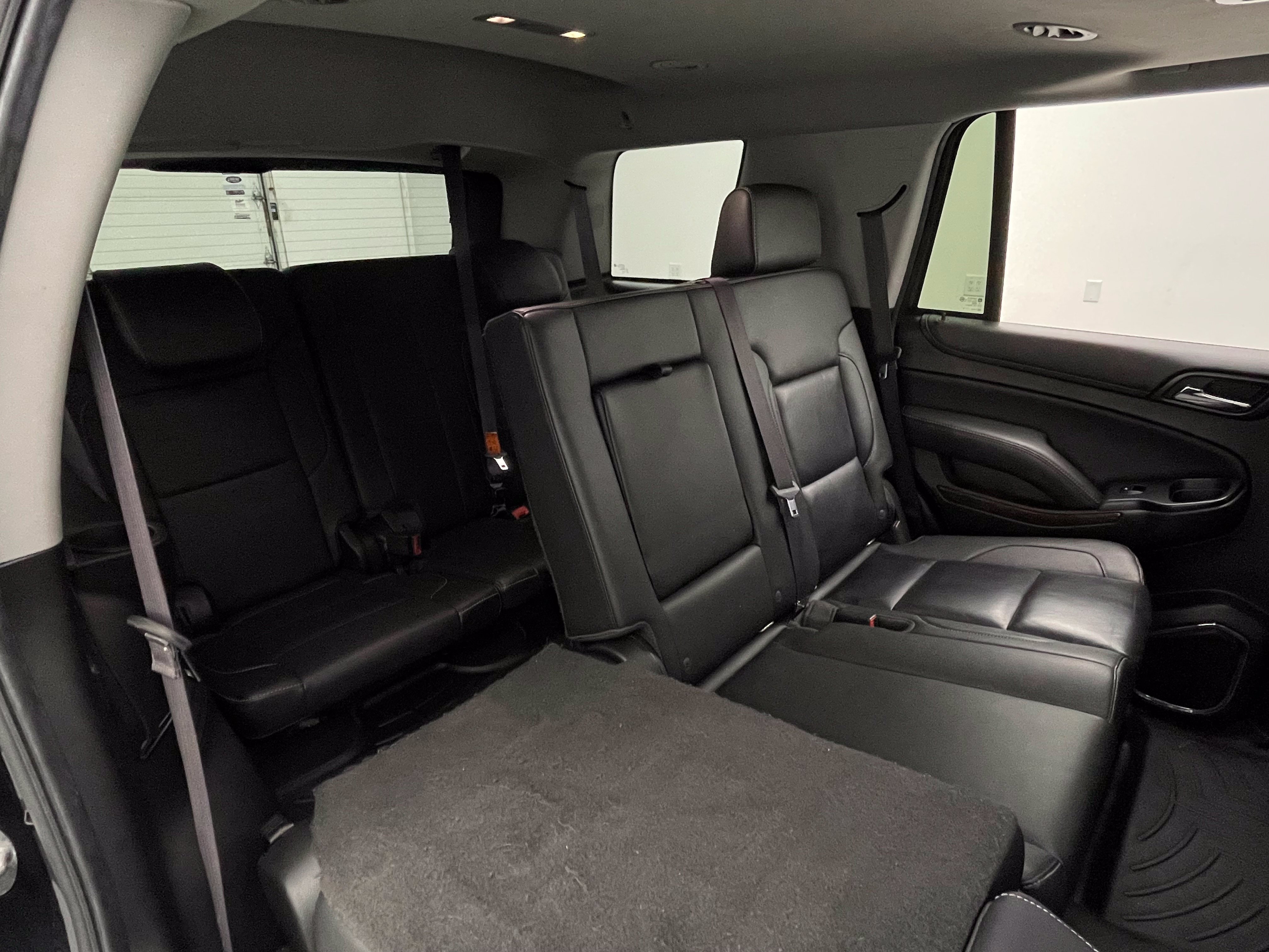 Used 2016 Chevrolet Tahoe LT w/ Luxury Package AWD/4WD image 40