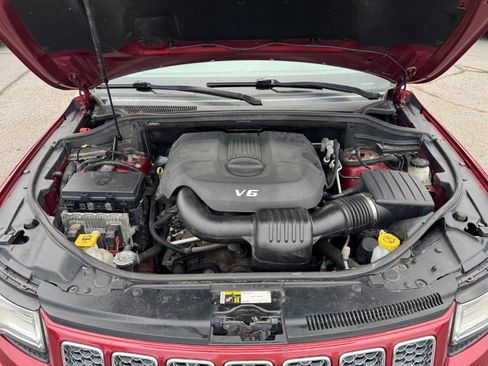 Used 2015 Jeep Grand Cherokee Summit AWD/4WD image 25