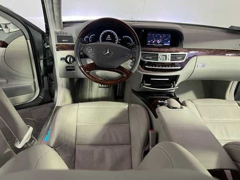 Used 2012 Mercedes-Benz S 63 AMG image 13