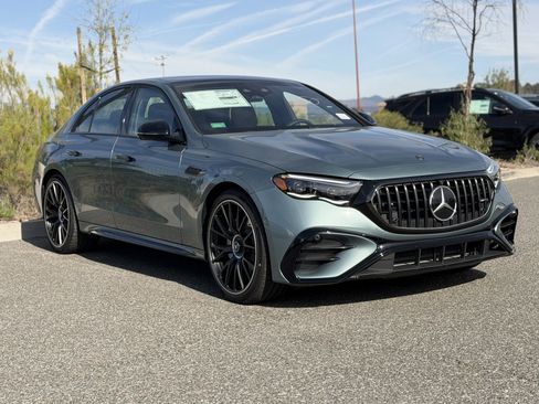 New 2026 Mercedes-Benz E 53 AMG e 4MATIC Sedan image 6
