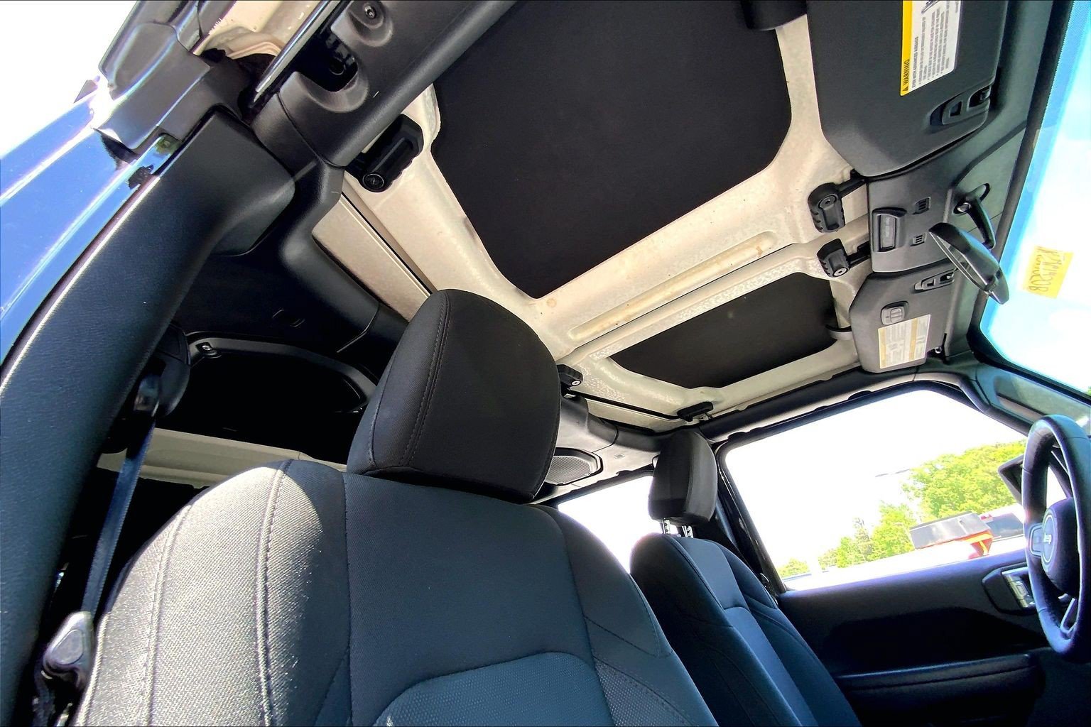 Used 2019 Jeep Wrangler Unlimited Sport AWD/4WD image 26