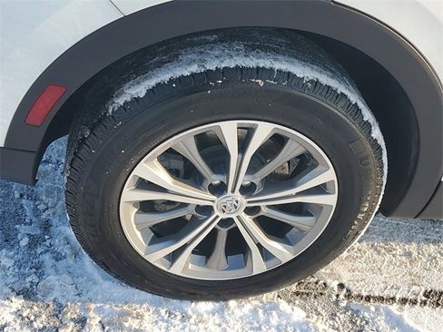 Used 2023 Buick Envision Preferred image 5