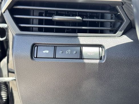 Used 2019 Nissan Altima 2.5 SR w/ SR Premium Package AWD/4WD image 30