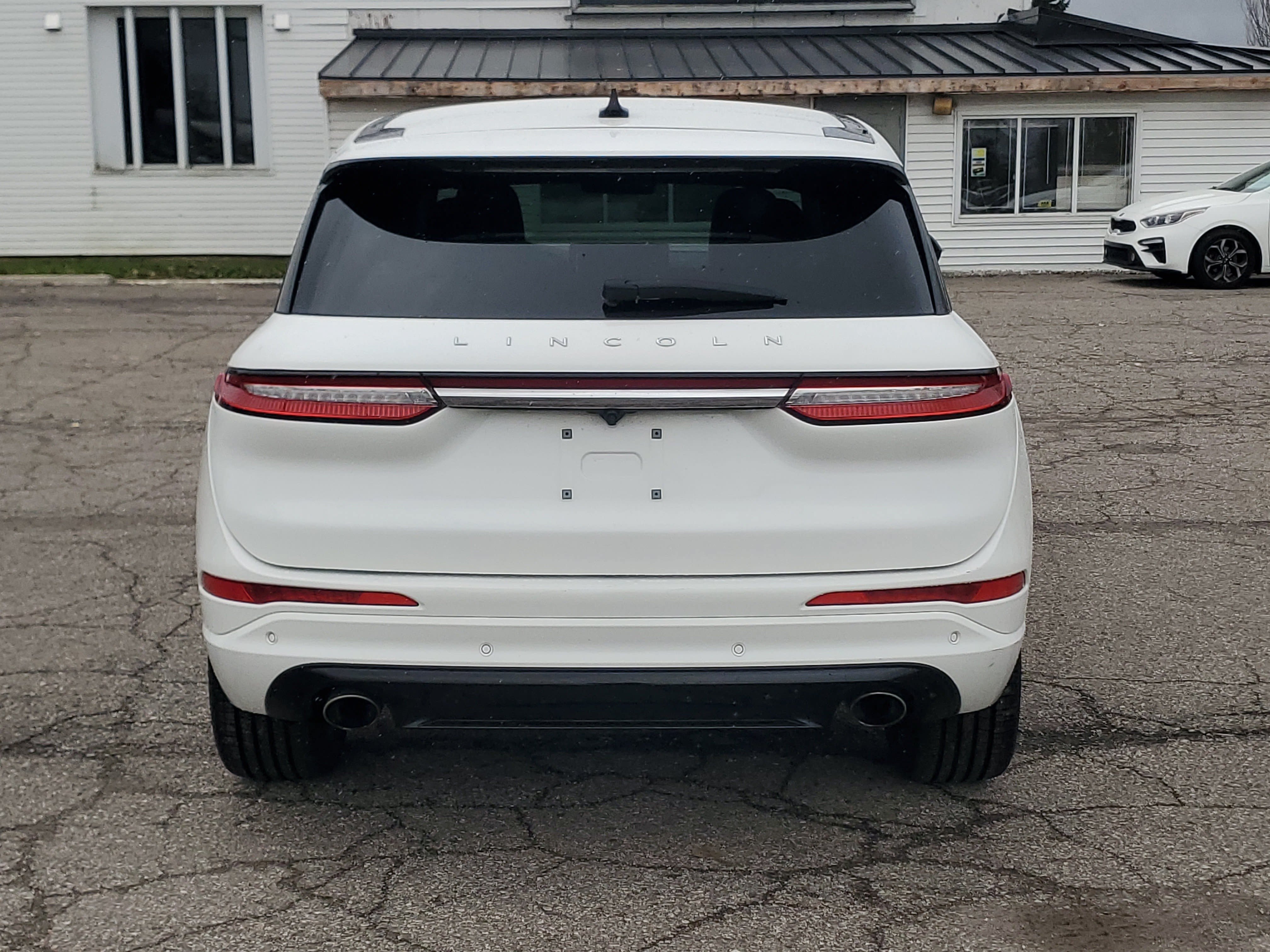Certified 2023 Lincoln Corsair AWD w/ Equipment Group 101A image 5