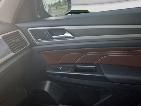 Used 2021 Volkswagen Atlas SEL Premium AWD/4WD image 21