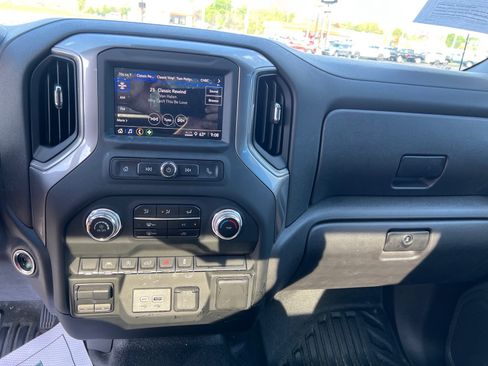 Used 2024 GMC Sierra 1500 Pro w/ Pro Value Package AWD/4WD image 11