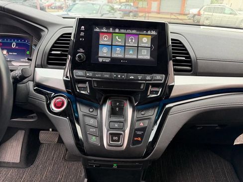 Used 2023 Honda Odyssey Touring image 24