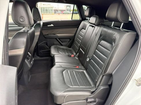 Certified 2023 Volkswagen Atlas Cross Sport SEL Premium R-Line AWD/4WD image 24