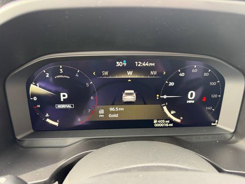 New 2026 Mitsubishi Outlander SE image 28