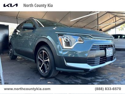 Certified 2025 Kia Niro EX