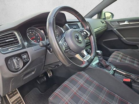 Used 2015 Volkswagen GTI Autobahn FWD image 9