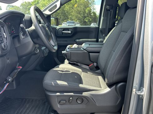Used 2025 Chevrolet Silverado 1500 Custom w/ LPO, Dark Essentials Package AWD/4WD image 9