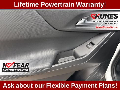 Used 2026 Chevrolet Equinox LT AWD/4WD image 35