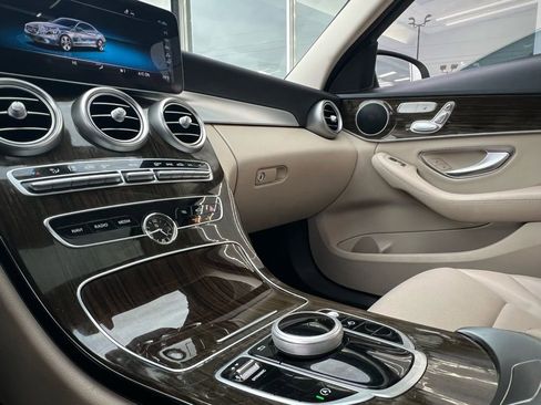 Used 2019 Mercedes-Benz C 300 Sedan image 61