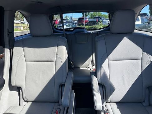 Used 2015 Toyota Highlander Limited Platinum AWD/4WD image 14