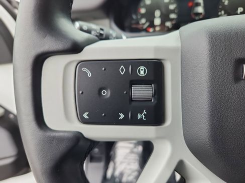 Used 2024 Land Rover Defender 110 S AWD/4WD image 17