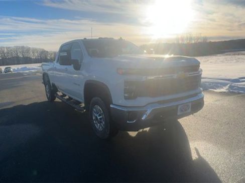 New 2026 Chevrolet Silverado 2500 LT w/ Convenience Package image 5