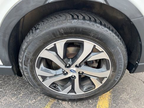 Used 2020 Subaru Outback Limited XT image 9