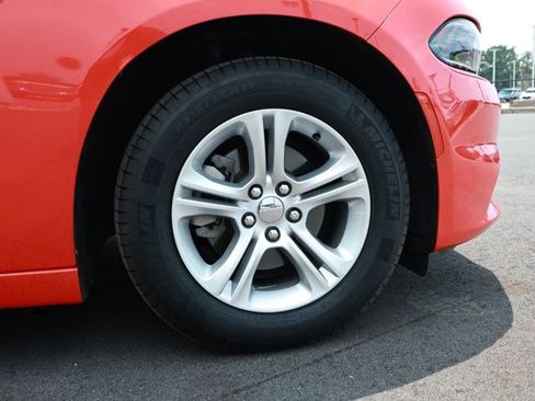 Used 2023 Dodge Charger SXT RWD image 5
