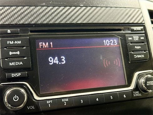 Used 2016 Nissan Frontier SV image 15