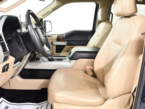 Used 2017 Ford F150 Lariat w/ Equipment Group 502A Luxury AWD/4WD image 6